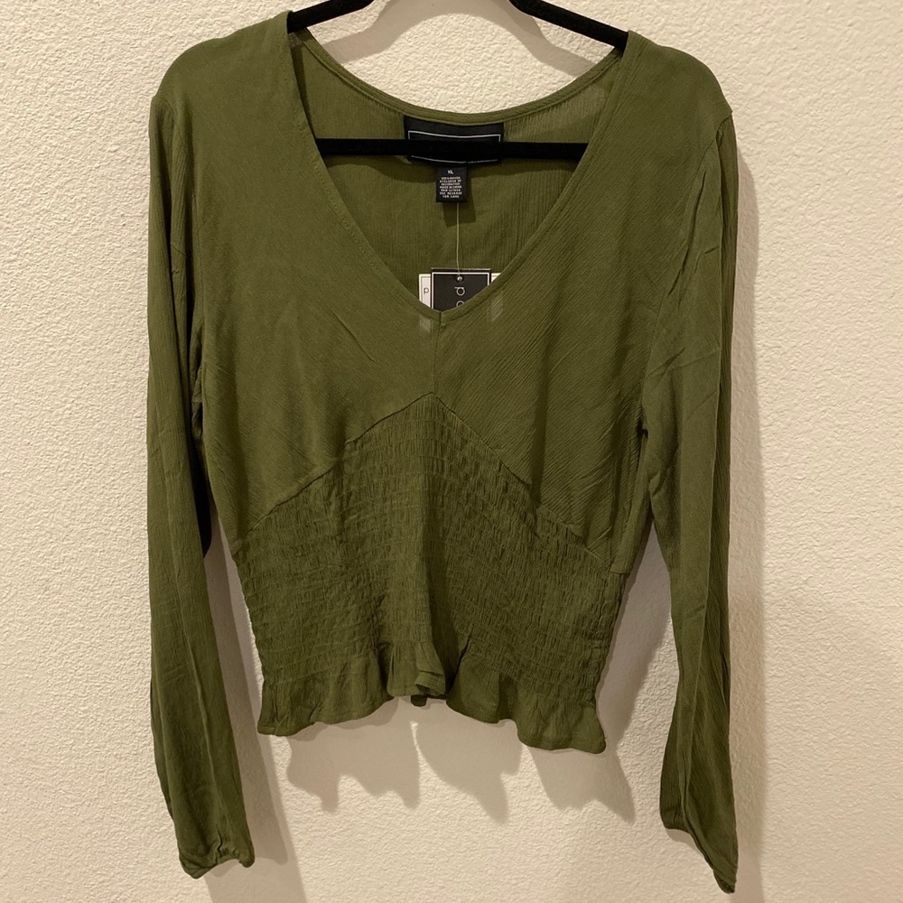 Women Long sleeve V top